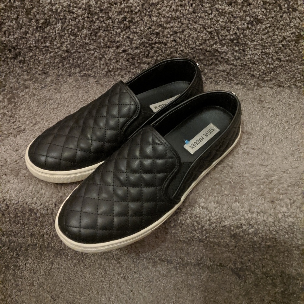 Steve Madden Slide one